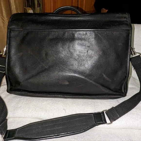 Vintage Coach double turn lock laptop briefcase.0532